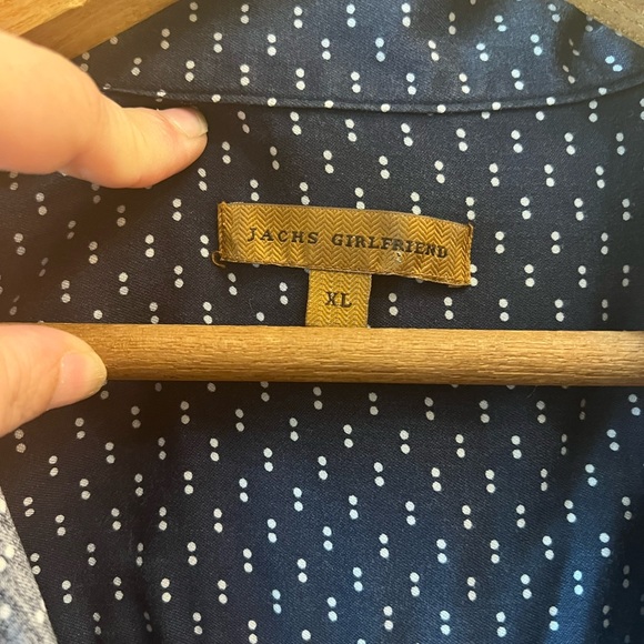 Jach’s girlfriend navy spot cap sleeve tencel button down - Picture 3 of 6